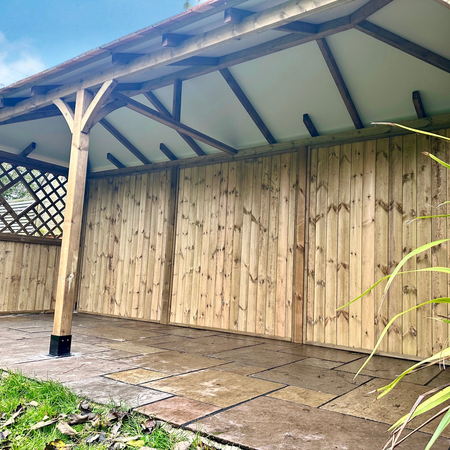 The Cedar Capanna - Luxury Cedar Shingle Gazebo
